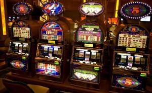 Азартные игры и казино. Почему играть стало в интернете интереснее?