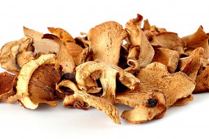 Чем полезны сушеные грибы