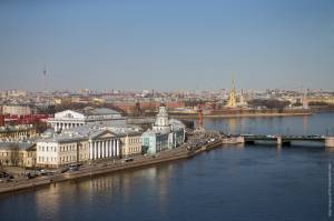 С чего начинали строить Санкт-Петербург