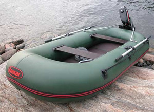 Надувная лодка - идеальный вариант для отдыха летом