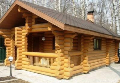 Преимущества дачных домиков из дерева